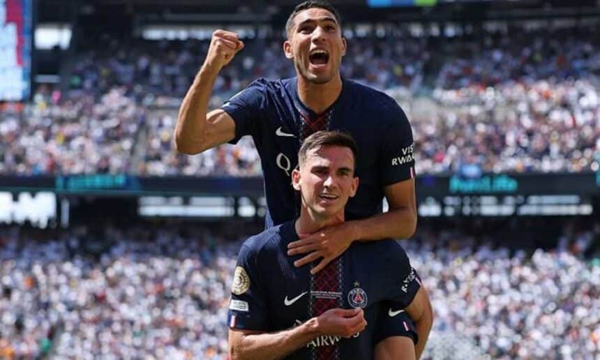 باريس سان جيرمان يستعيد حكيمي وديمبيلي قبل نهائي دوري أبطال أوروبا أمام أرسنال