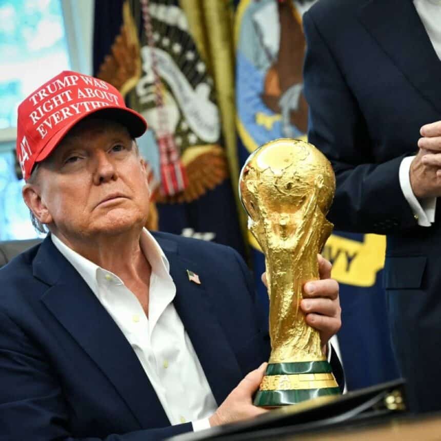 إنفانتينو: ترامب سيسلم كأس العالم لبطل مونديال 2026