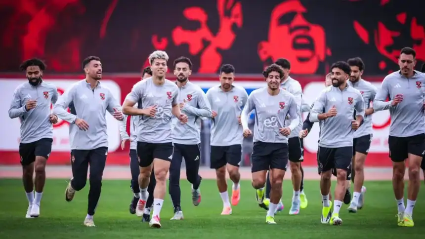الأهلي يتفق مع حسين عموتة لتدريب الفريق