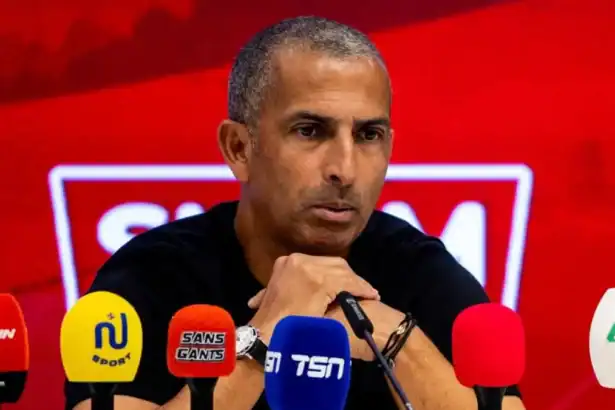 تونس تقيل صبري لموشي من تدريب المنتخب خلال كأس العالم