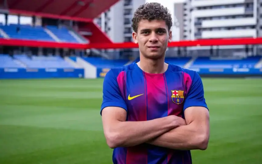 برشلونة يعتمد على موهبة مصرية جديدة.. الصحافة الإسبانية تتحدث عن حمزة عبد الكريم
