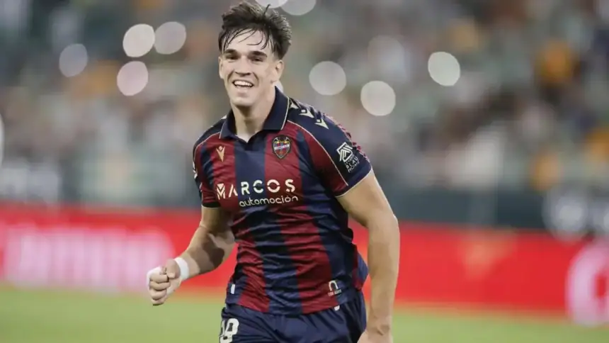 ريال مدريد يعلن رسميًا ضم كارلوس إسبي حتى 2031 في صفقة تاريخية لليفانتي