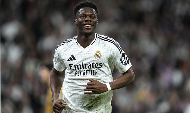 ريال مدريد يفتح الباب أمام رحيل تشواميني إلى مانشستر يونايتد في الصيف