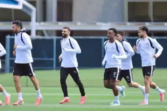 محمد صلاح يشارك في مران منتخب مصر استعدادًا لمواجهة أستراليا