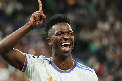 ريال مدريد يضع سعرًا نهائيًا للتخلي عن فينيسيوس جونيور