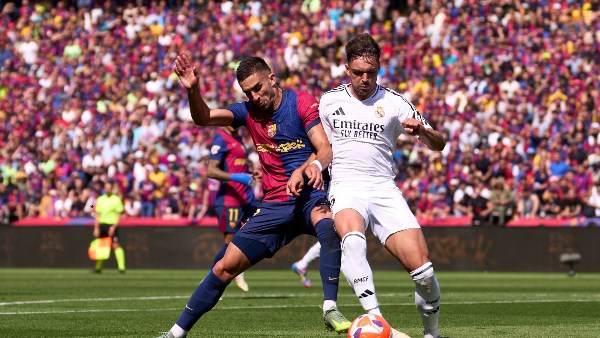 الكلاسيكو يشتعل مبكرًا: ريال مدريد وبرشلونة يتنافسان على نجم سانتاندير 1 الكلاسيكو يشتعل مبكرًا: ريال مدريد وبرشلونة يتنافسان على نجم سانتاندير