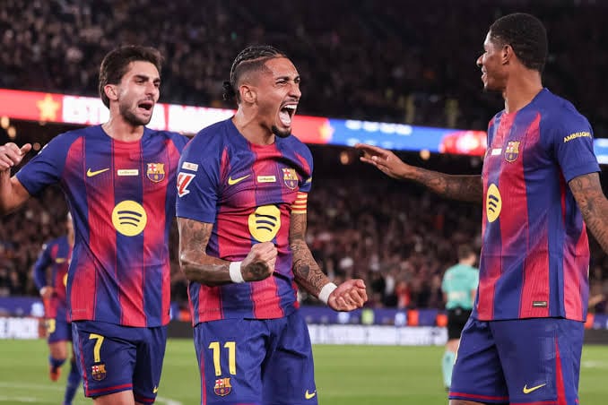 برشلونة بقوة هجومية نارية: 11 لاعبًا يساهمون بأهداف في 6 مباريات