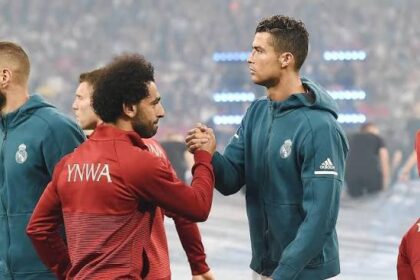 محمد صلاح في نادي العشرة الكبار على إنستجرام.. رونالدو يحلق في الصدارة