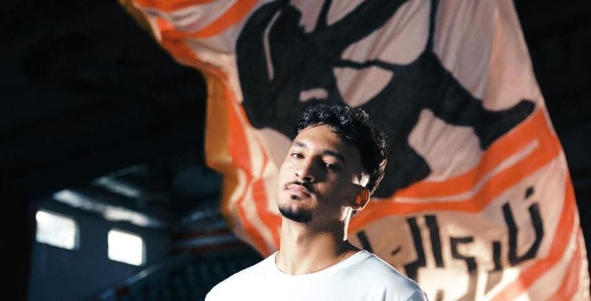 إصابة عضلية تهدد أحمد شريف مهاجم الزمالك بعد مواجهة غزل المحلة