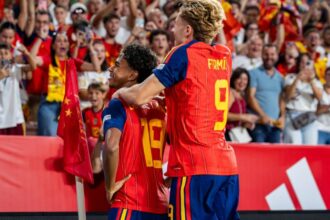 يامال يقود إسبانيا لفوز كبير على كرواتيا 4-1 وإنجلترا تفوز على التشيك