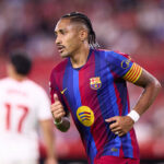 رافينيا يعود إلى برشلونة والاتحاد البرازيلي يكشف طبيعة الإصابة