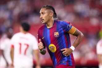 رافينيا يعود إلى برشلونة والاتحاد البرازيلي يكشف طبيعة الإصابة