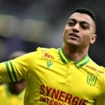 مصطفى محمد لاعب كونيا سبور خلال مباراة في الدوري التركي