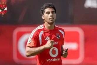 أحمد خالد كباكا لاعب الأهلي خلال مشاركته في مباراة
