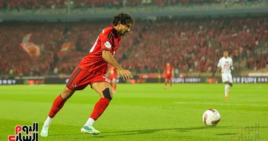 الأهلي يتحرك لحسم تجديد عقد محمد هاني بجلسة خلال أيام