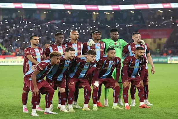 محمد صلاح مهاجم طرابزون سبور قبل مواجهة هارتس في دوري المؤتمر الأوروبي