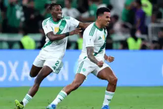 غياب زكريا هوساوي عن الأهلي أمام النصر في دوري روشن