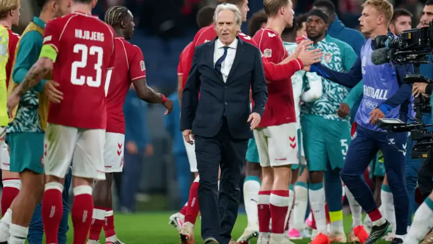 هويولوند يدفع مدرب البرتغال جيسوس بعد نهاية مباراة دوري الأمم