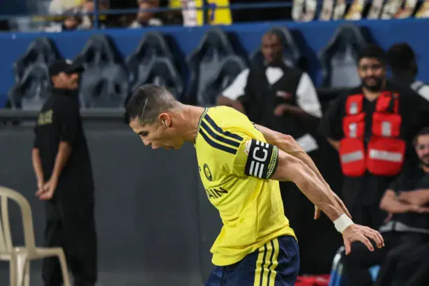 رونالدو يحتاج هدفًا واحدًا للانفراد بصدارة هدافي النصر قاريًا
